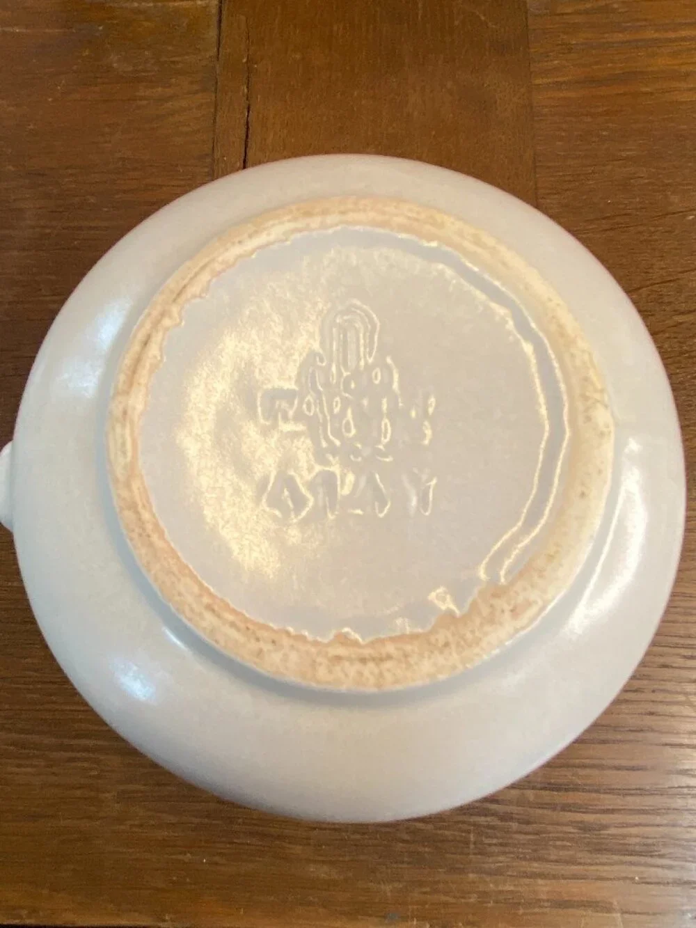 Pfaltzgraff Stoneware Round Gravy Pitcher/Boat Yorktowne Pattern (#414Y)